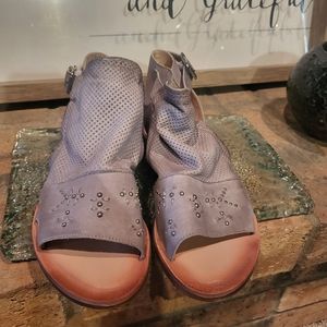 Miz Mooz FiFi Color Glacier Sandal Size 8 EU 38